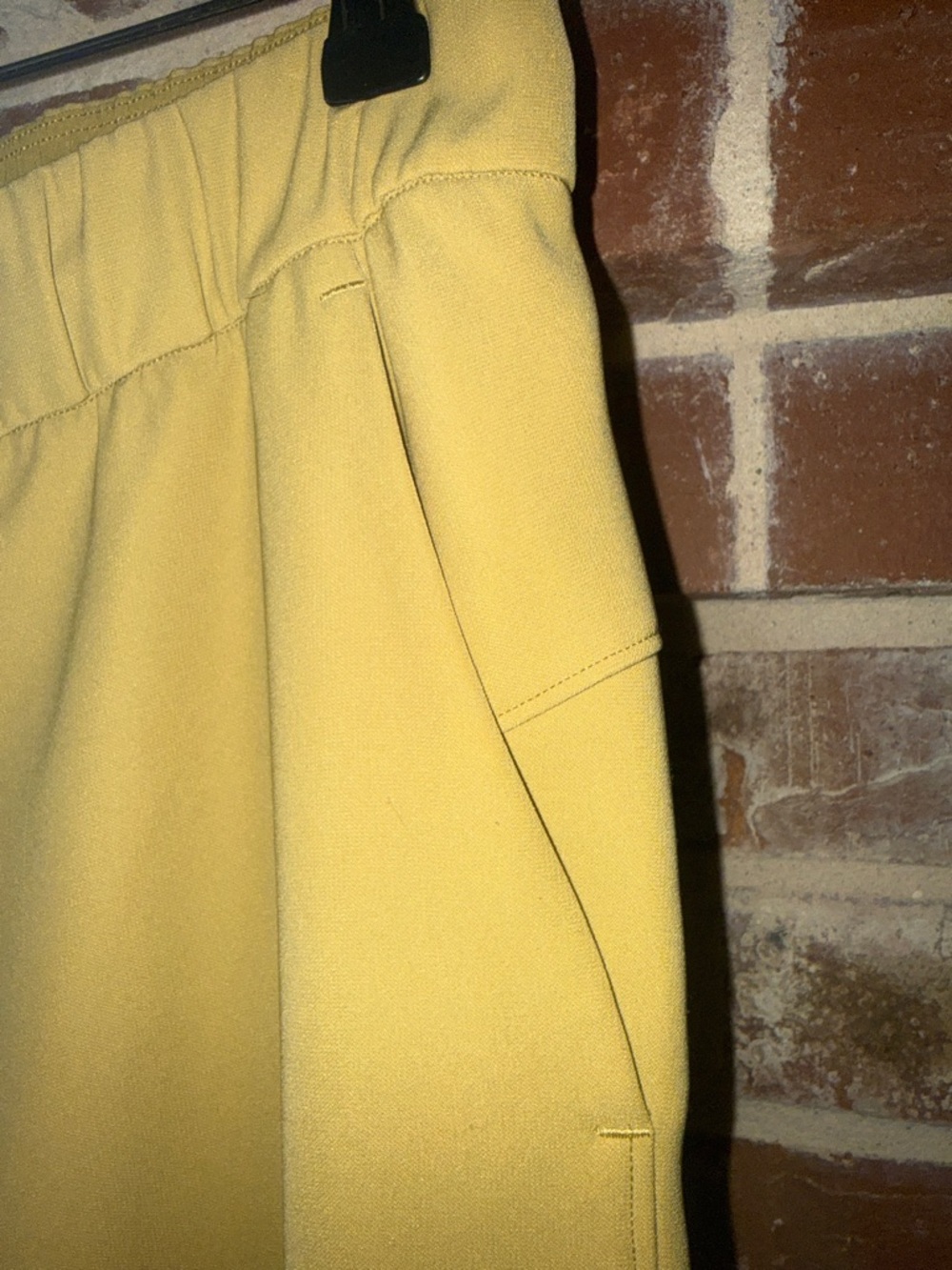 Lululemon Cropped Pants - Picture 5 of 7